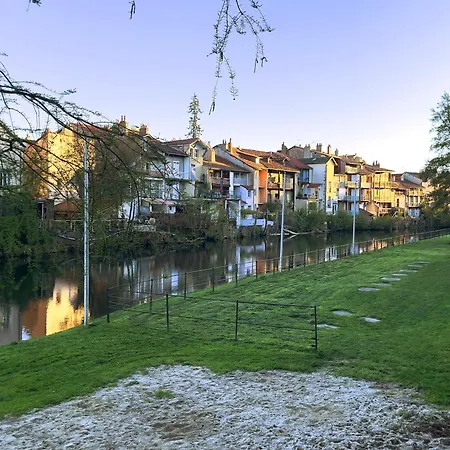 Les Jardins Du Pont Rouge - Cosy Et Calme Aurillac